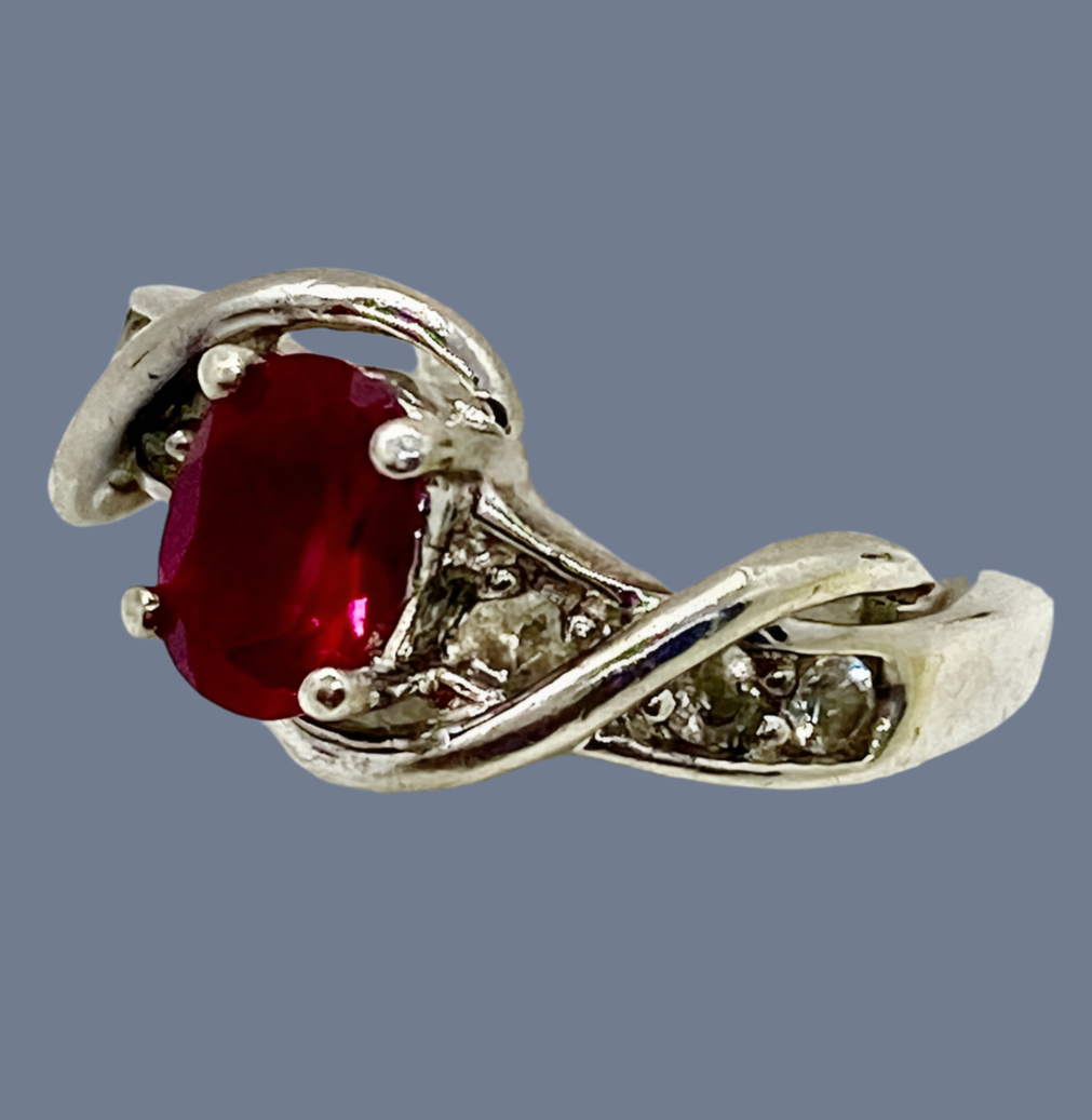 Vintage Sterling Silver Ring! 7