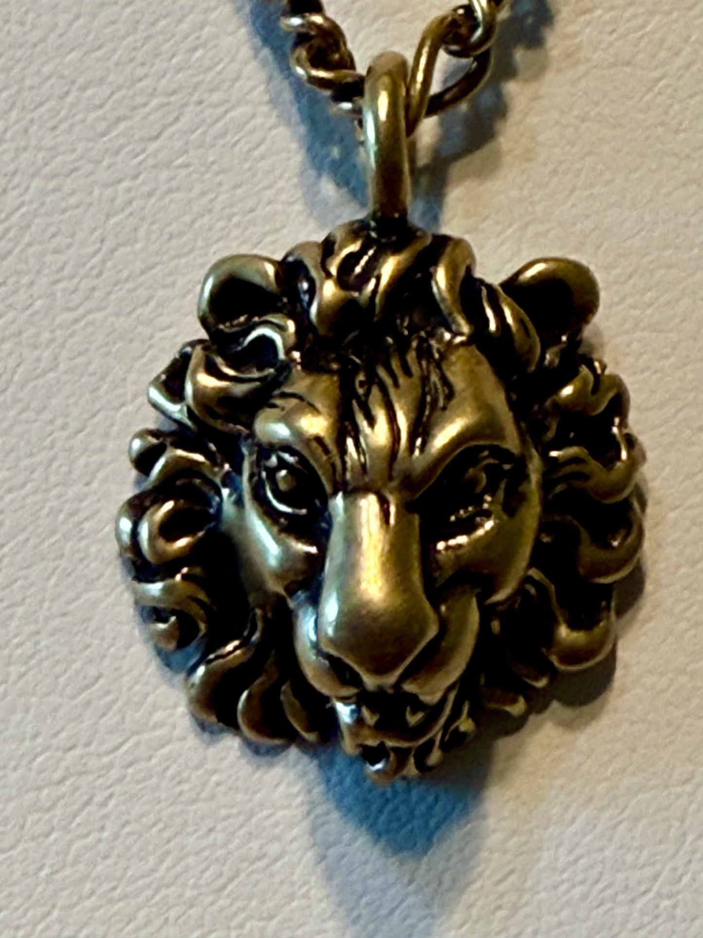 Gucci Lion Head Pendant Necklace!