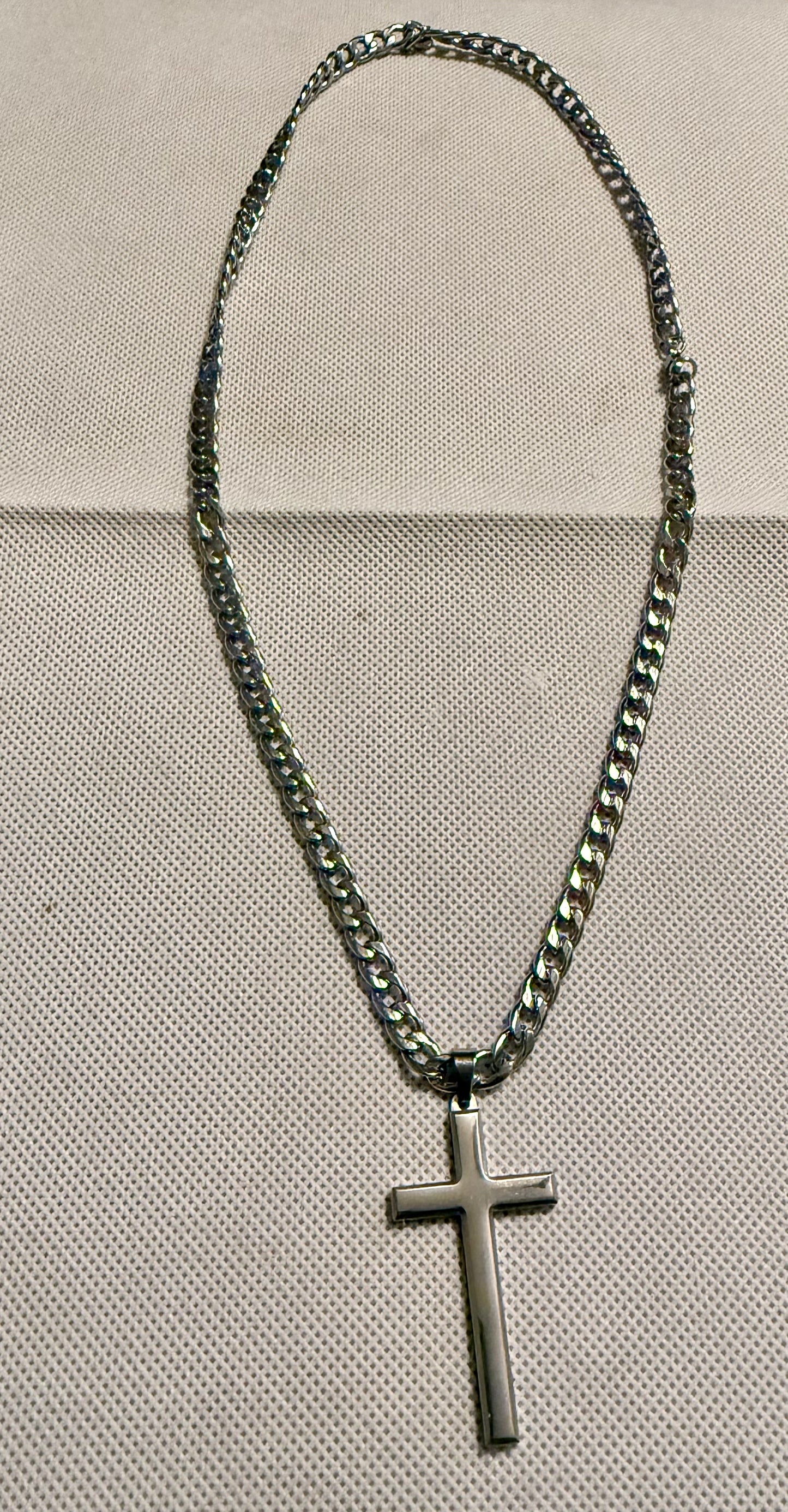 Cross Pendant Necklace!