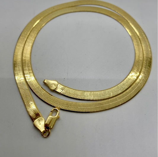 Darya Herringbone Chain Necklace! 18”
