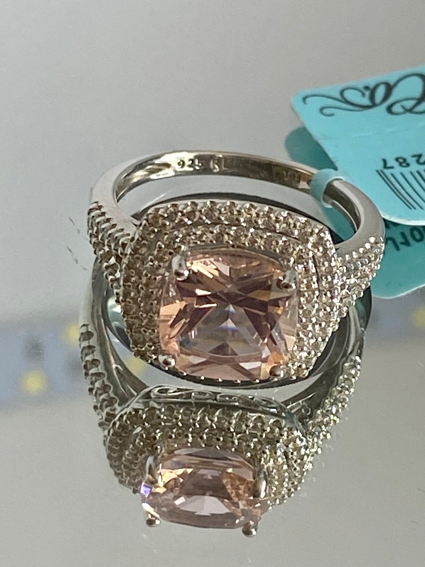 Ladies Morganite And Sapphire Ring! 7