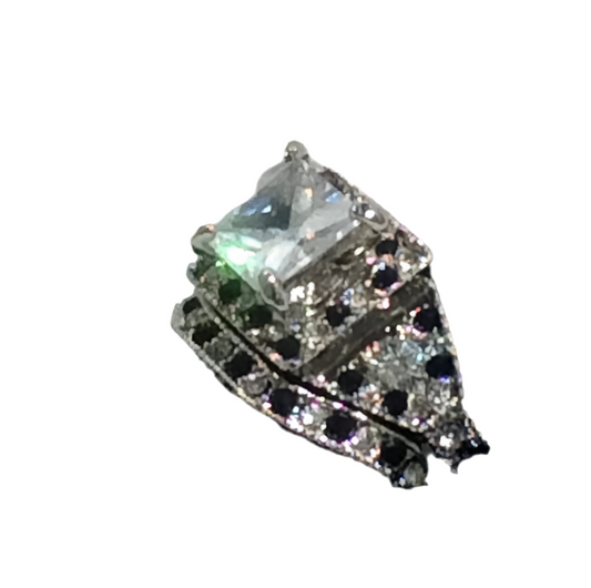 Ladies Wedding Ring Set!