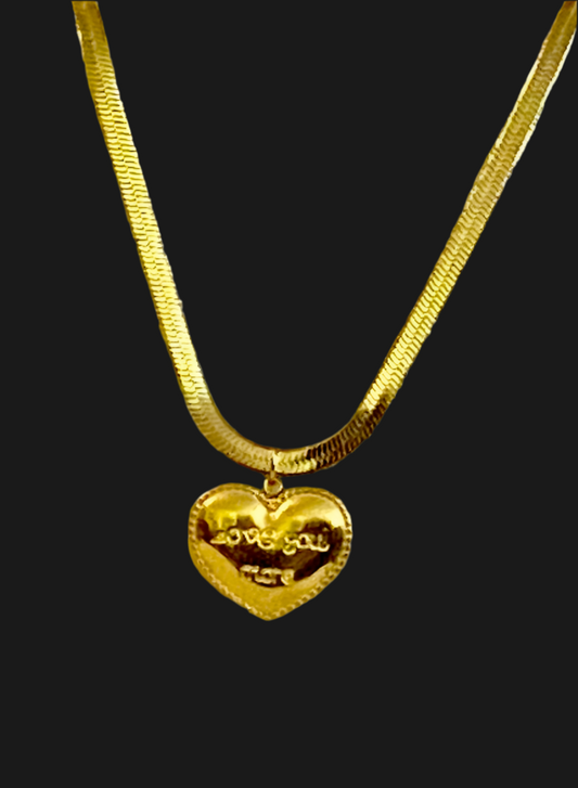 Heart Pendant Necklace!