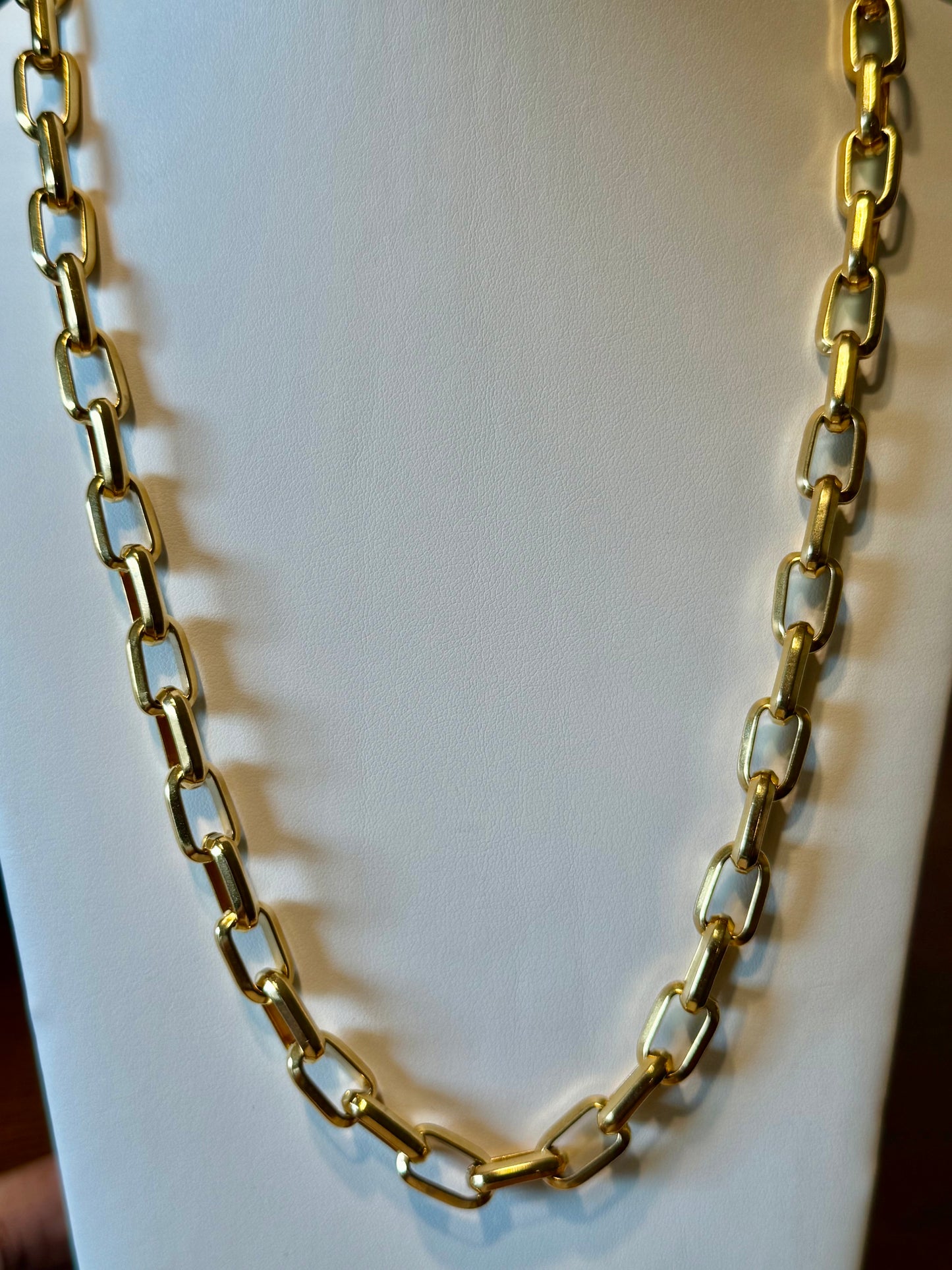 Men’s Oval Link Necklace! 24