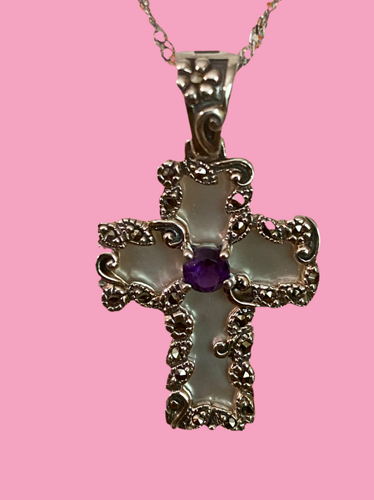 Silver Cross Pendant Necklace!