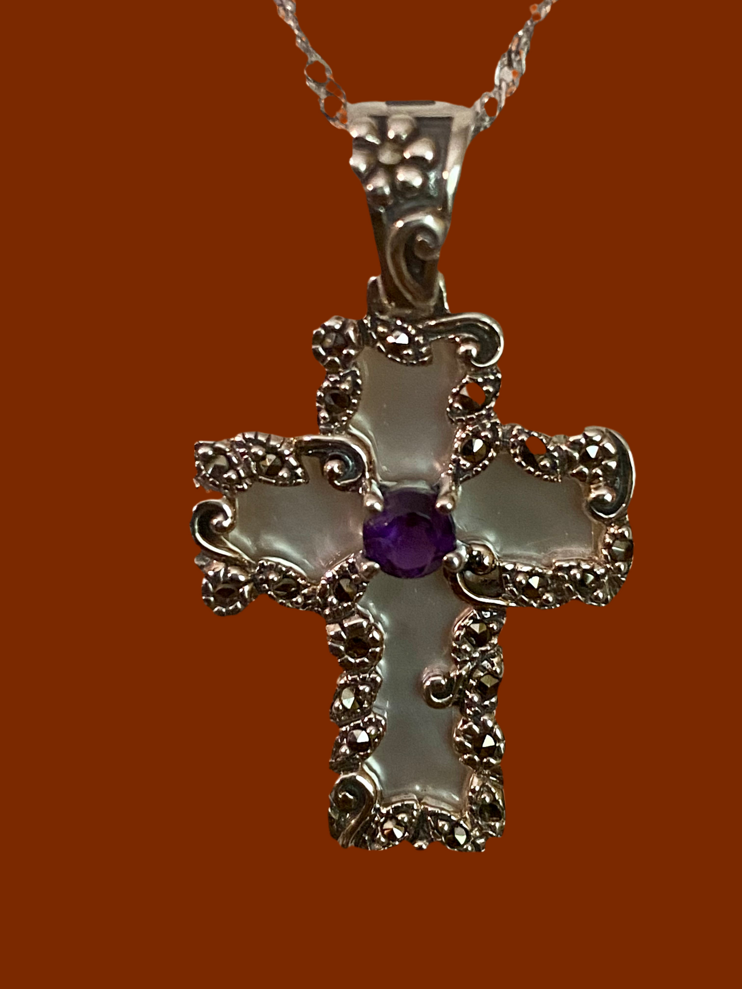 Silver Cross Pendant Necklace!