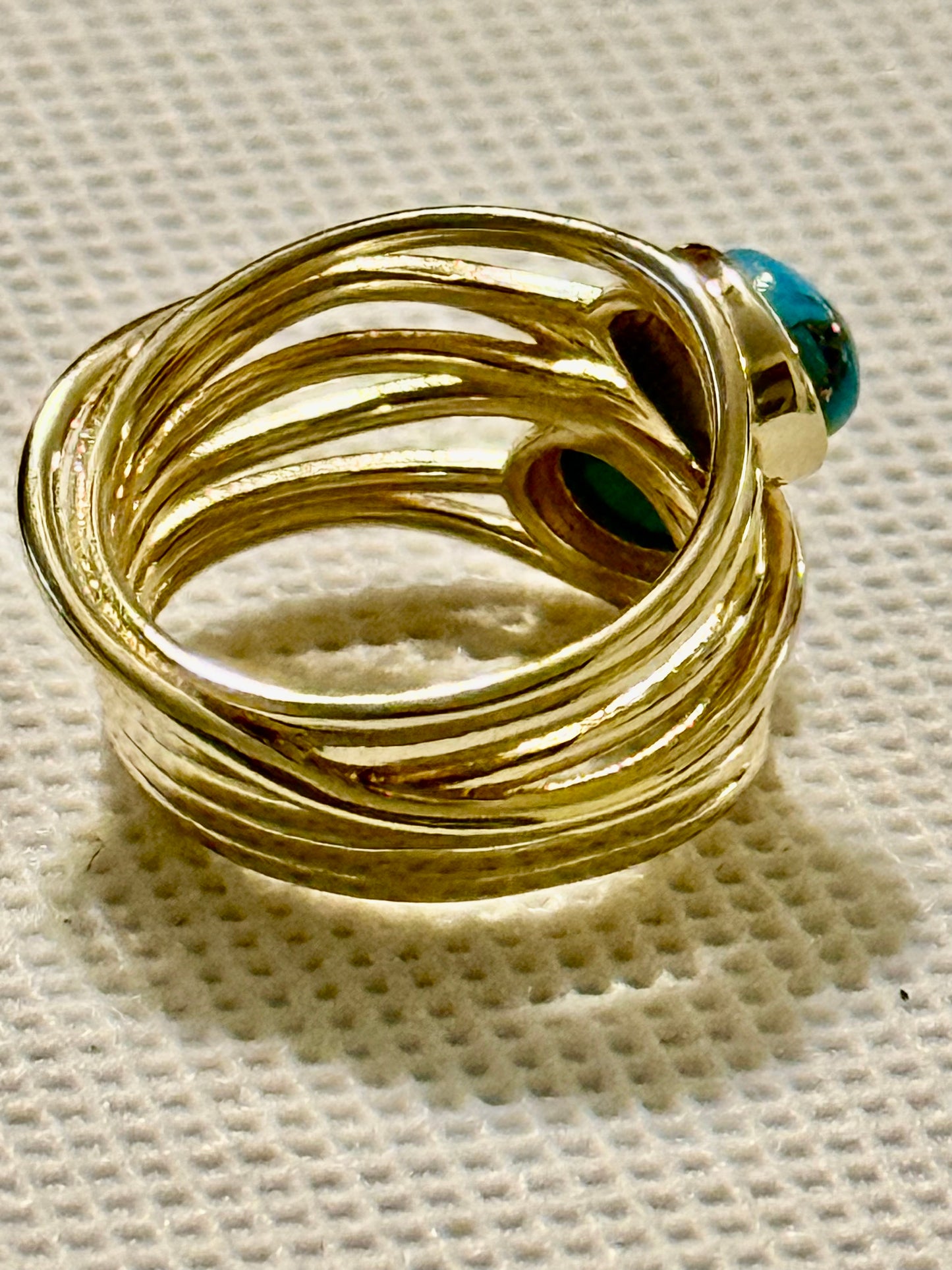 14K Turquoise Ring! 5.5