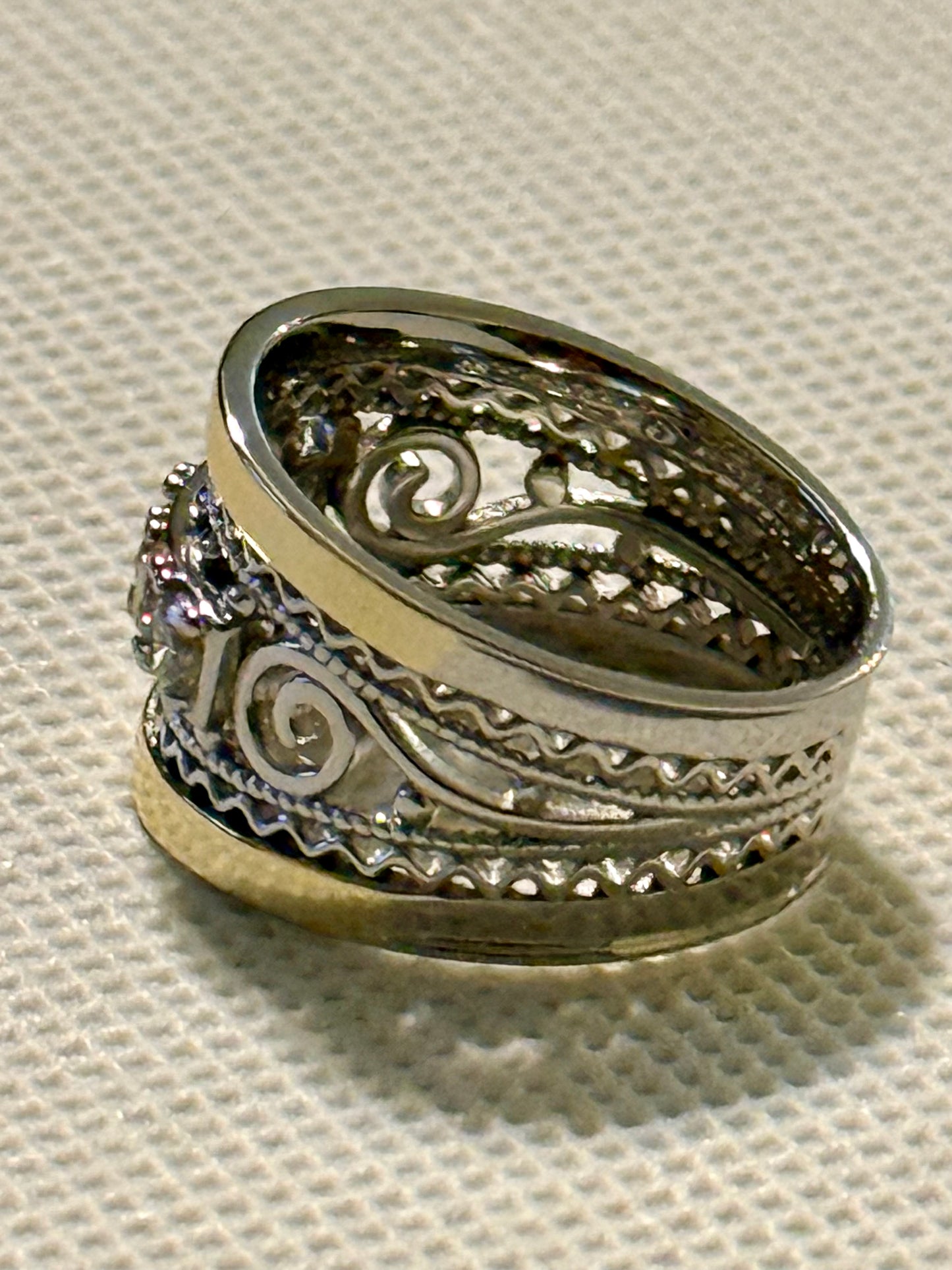 14K Gold Filled Ring! 8
