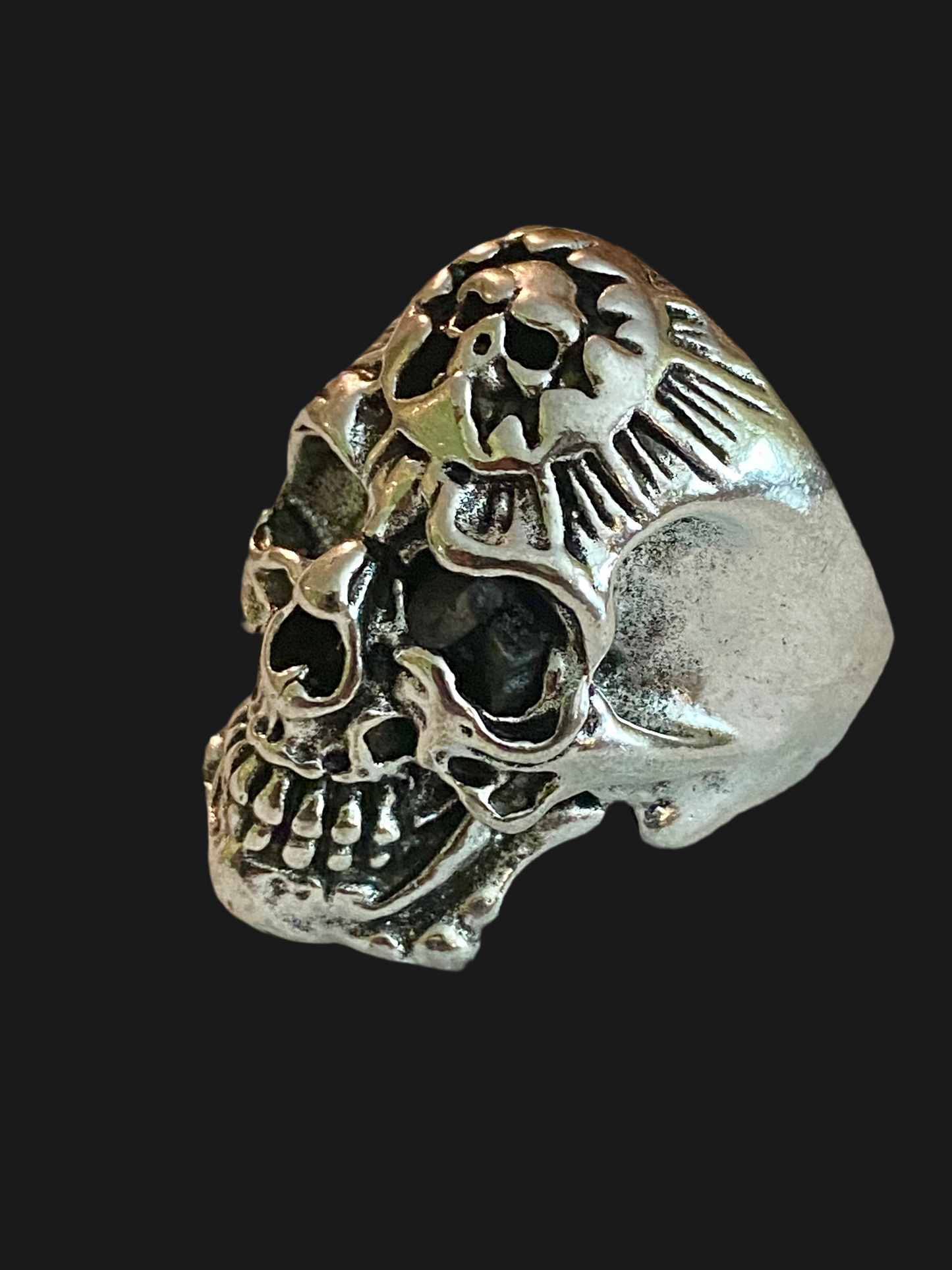 Silver Plated Skull Ring! 10