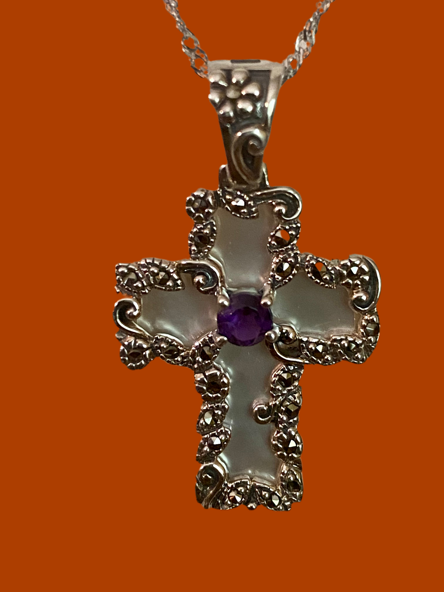 Silver Cross Pendant Necklace!