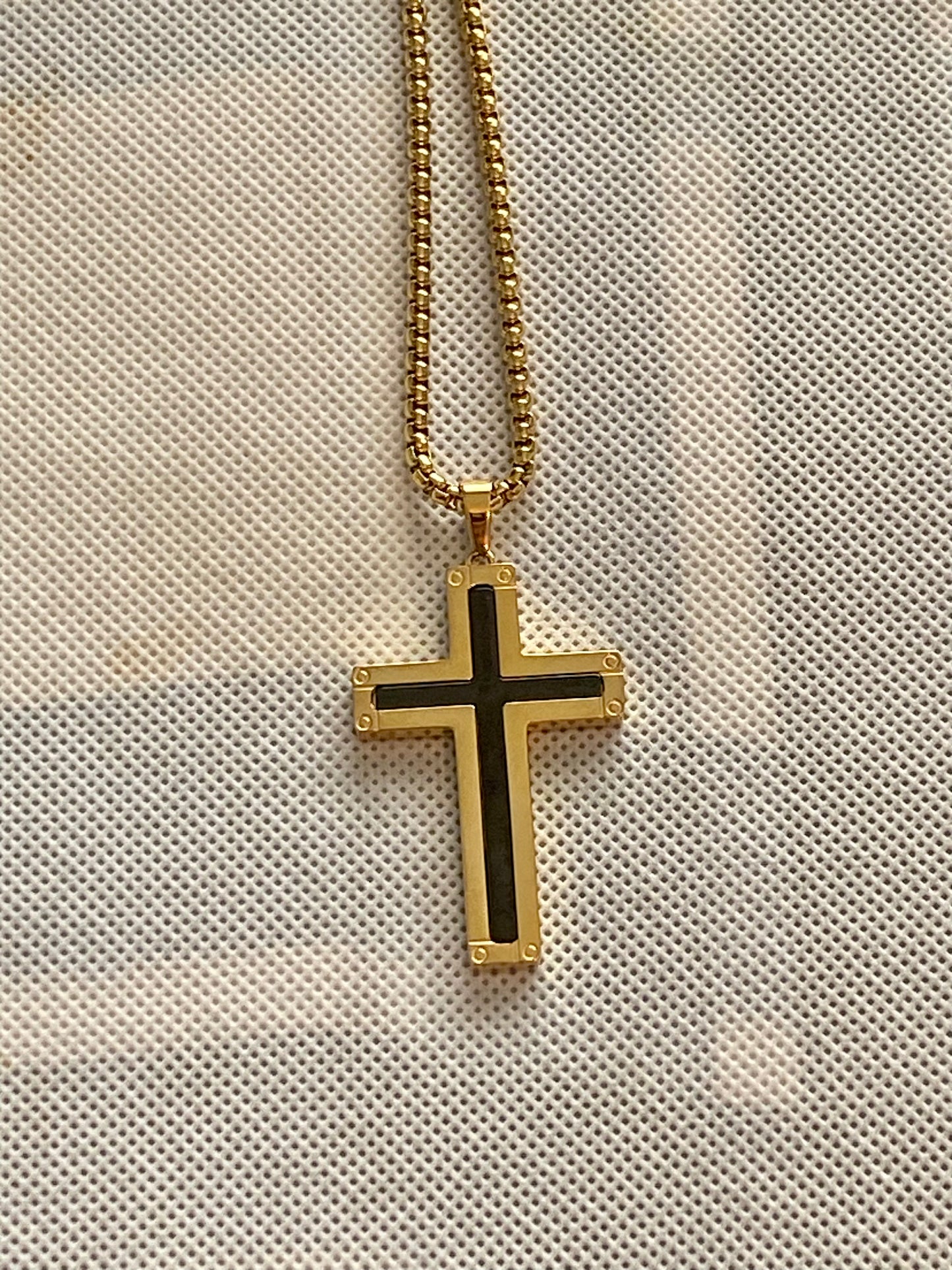 Cross Dangle Necklace!