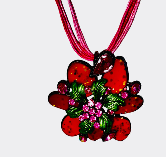 Floral Pendant Necklace!