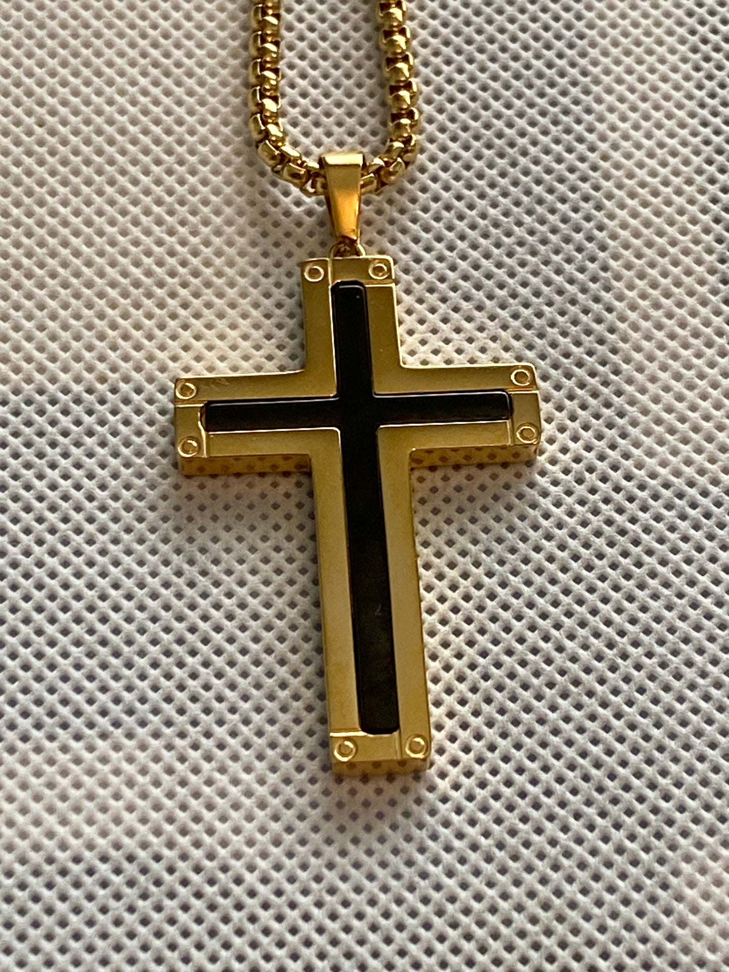 Cross Dangle Necklace!