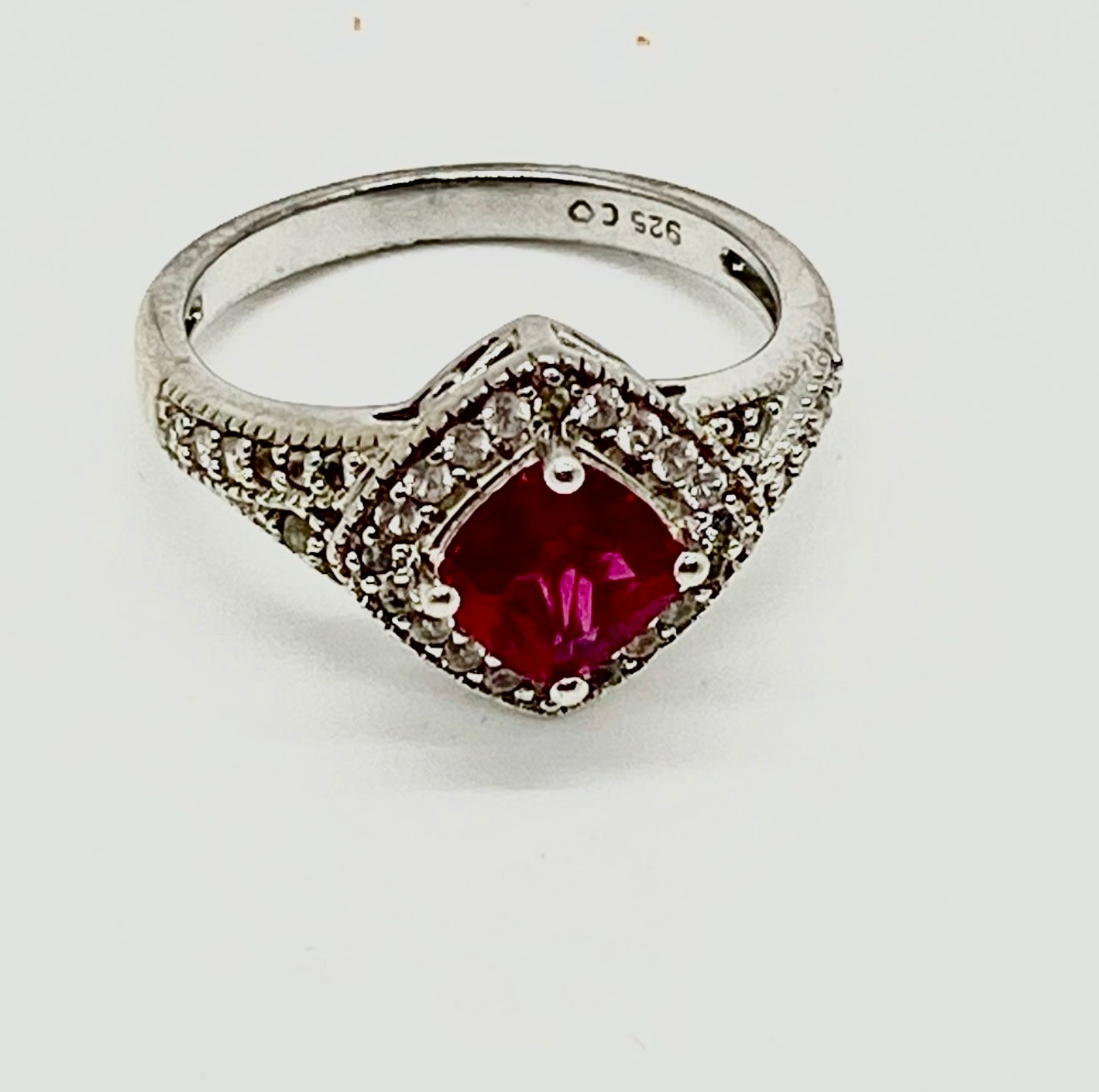 Vintage Sterling Silver Ring! 7