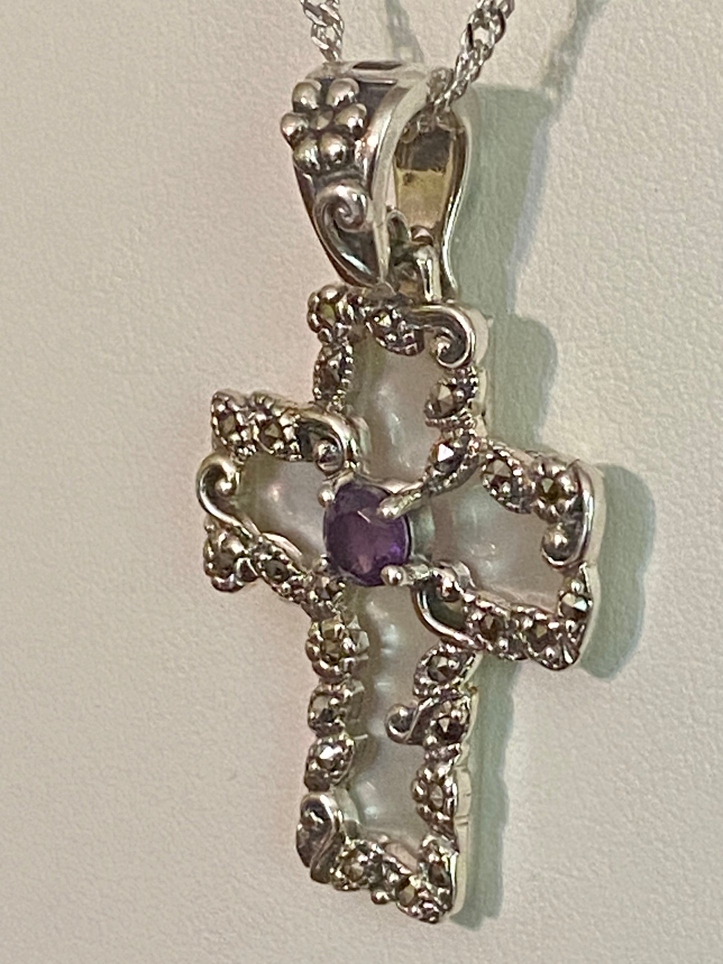 Silver Cross Pendant Necklace!