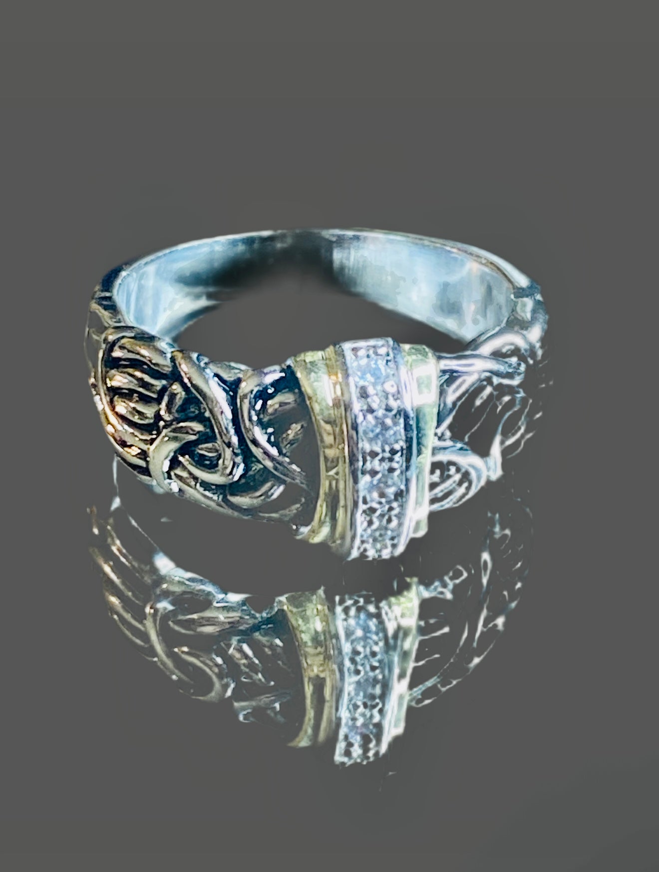 Boxed Antique Band Ring! 10