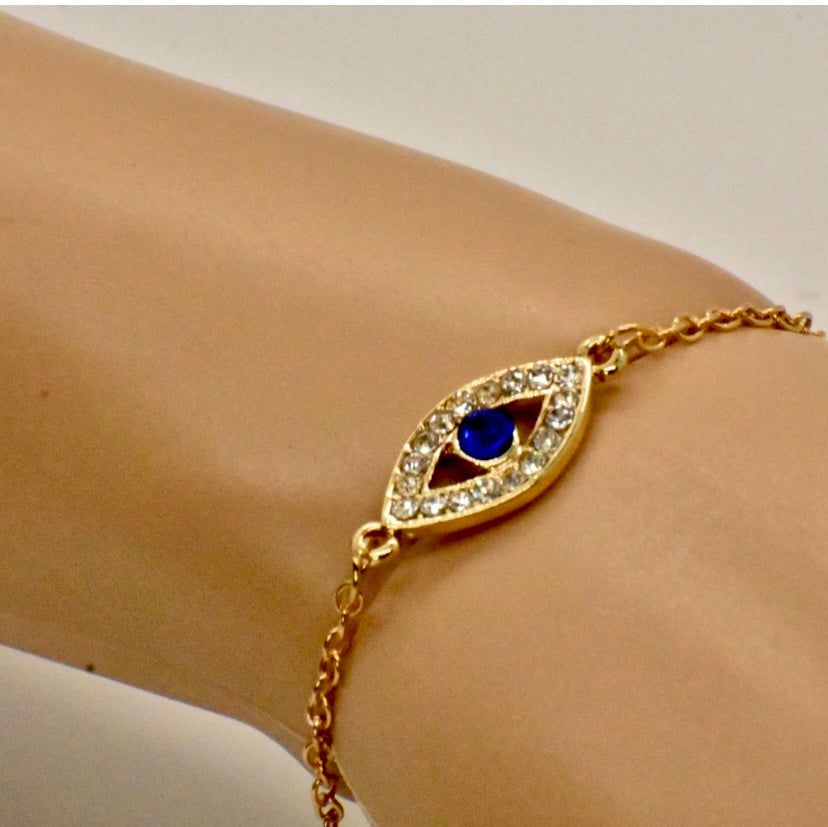 Ladies Rhinestone Bracelet!