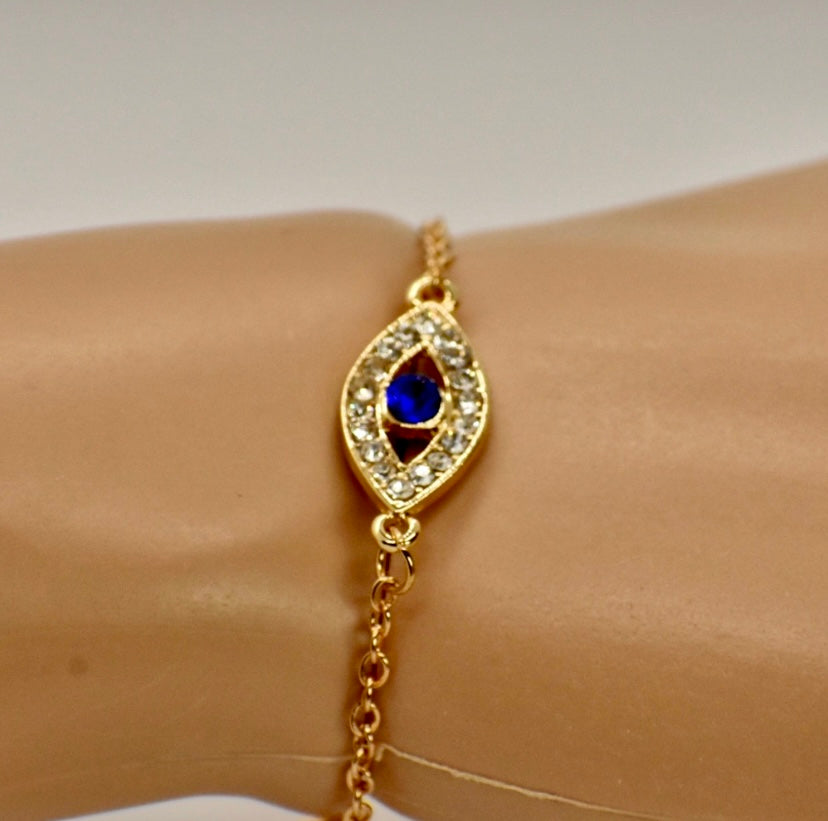 Ladies Rhinestone Bracelet!