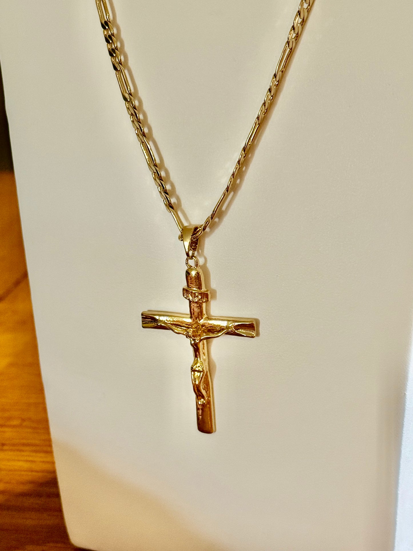 Gold Filled Pendant Necklace!