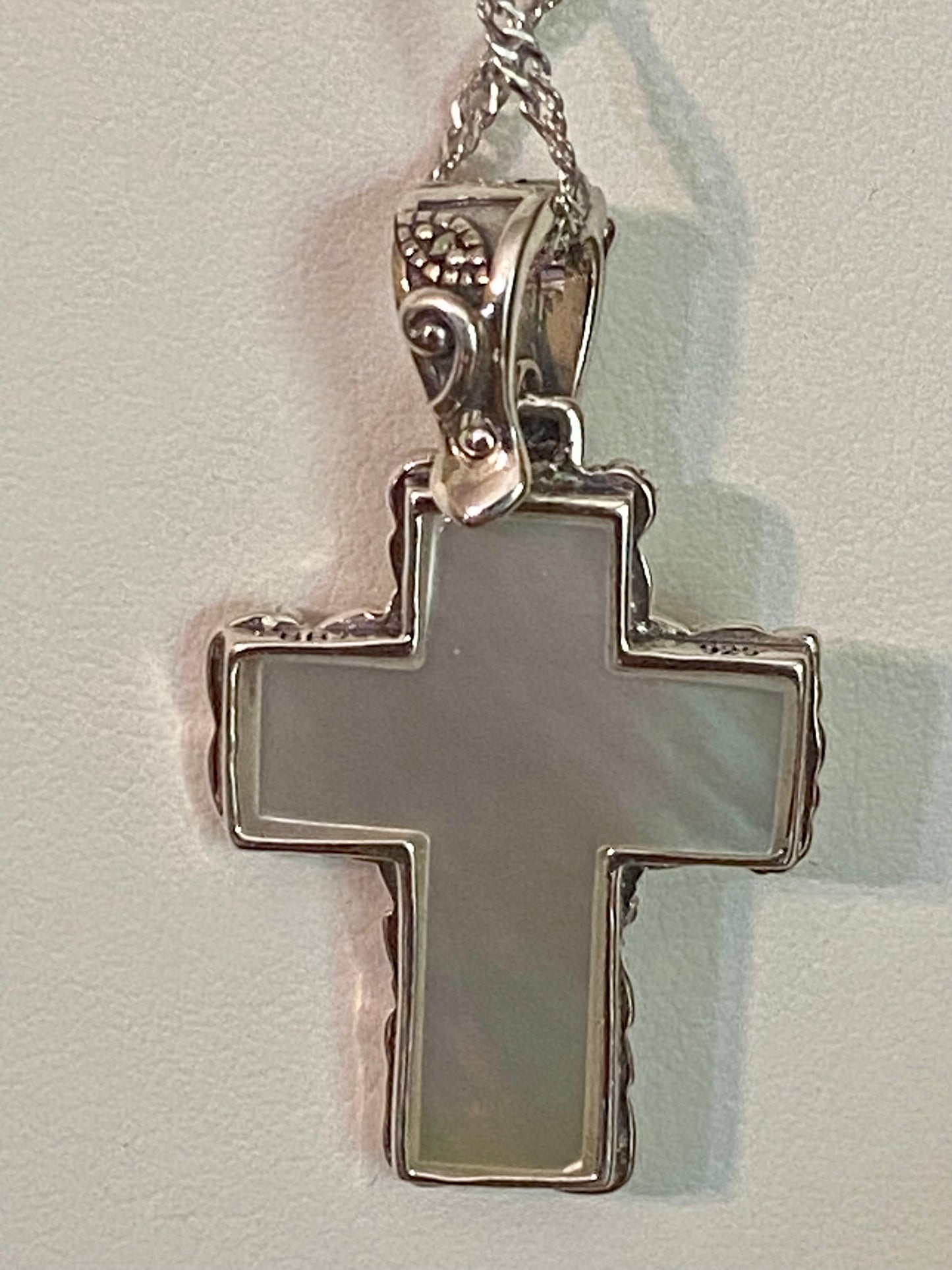 Silver Cross Pendant Necklace!