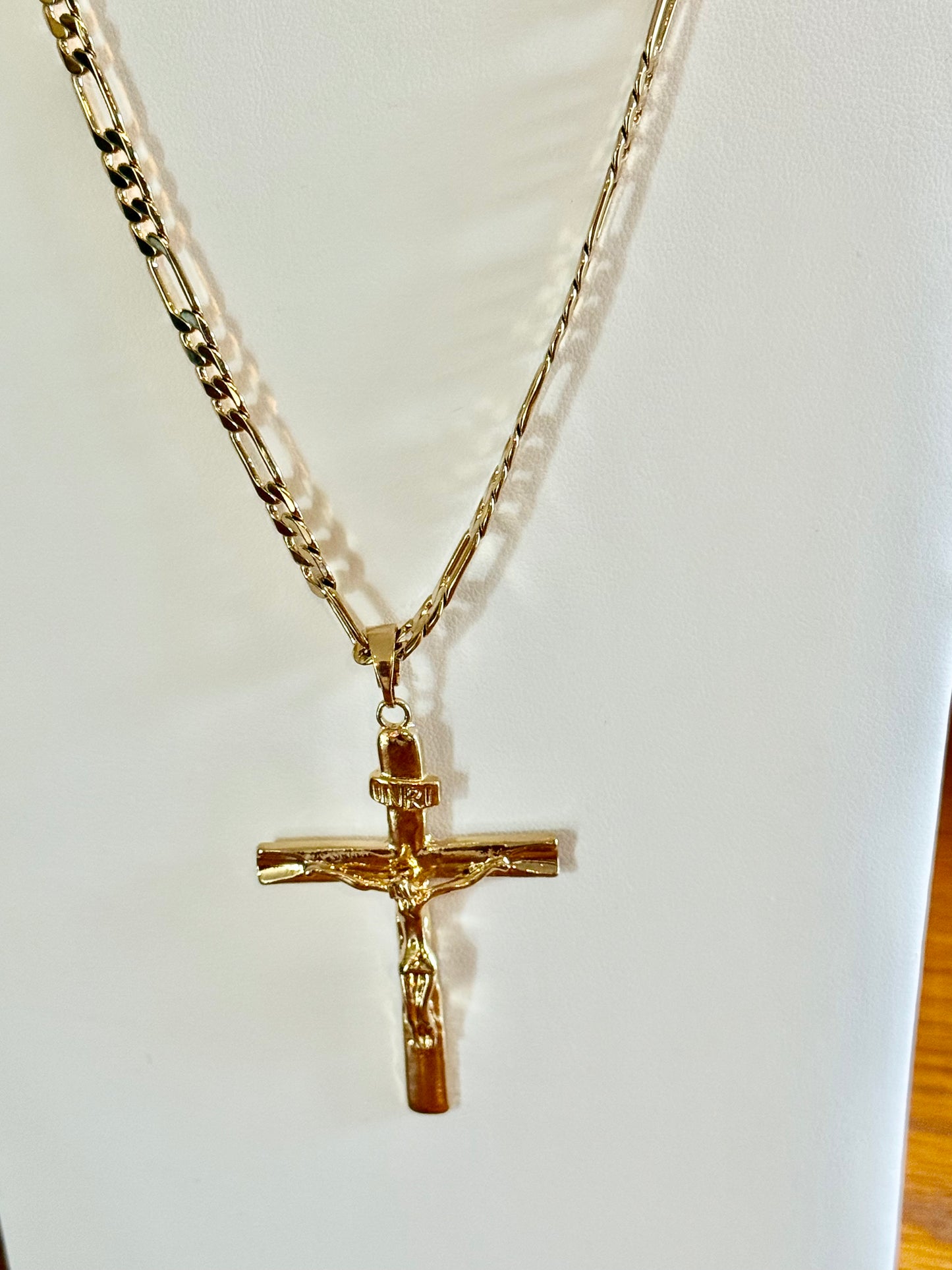 Gold Filled Pendant Necklace!