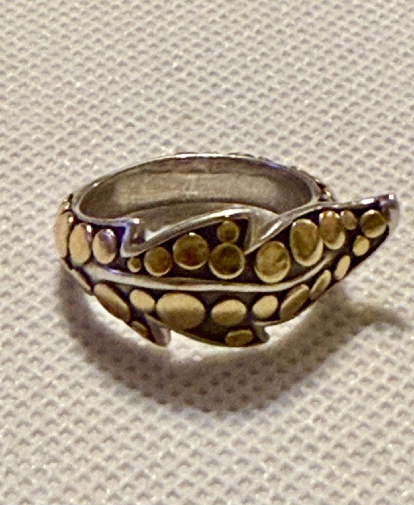 John Hardy Dot Leaf Ring! 7