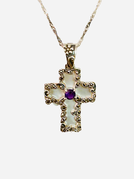 Silver Cross Pendant Necklace!