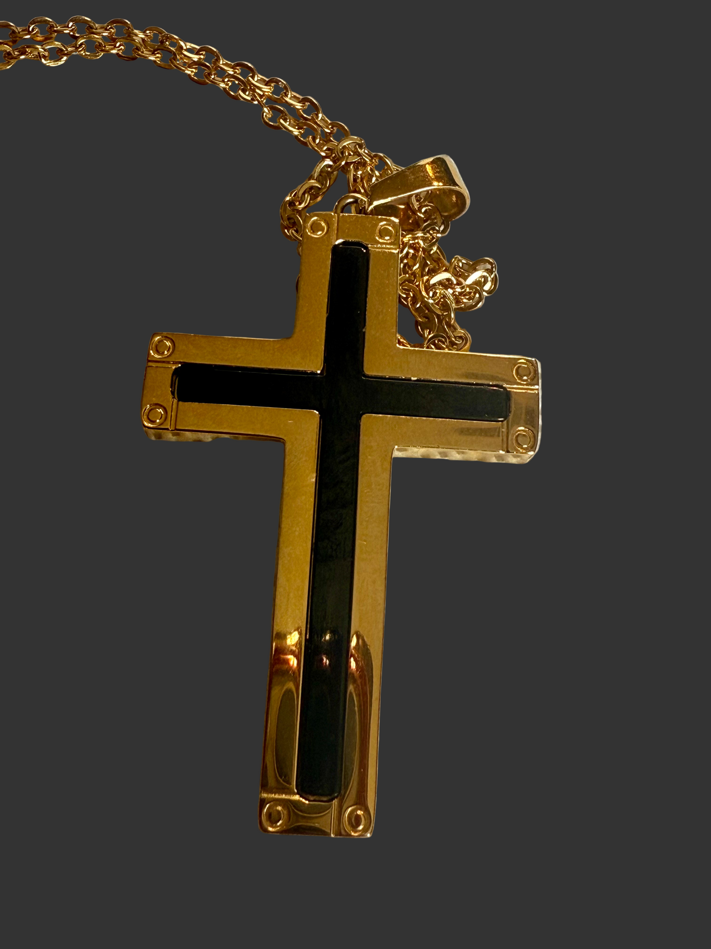 Cross Dangle Necklace!