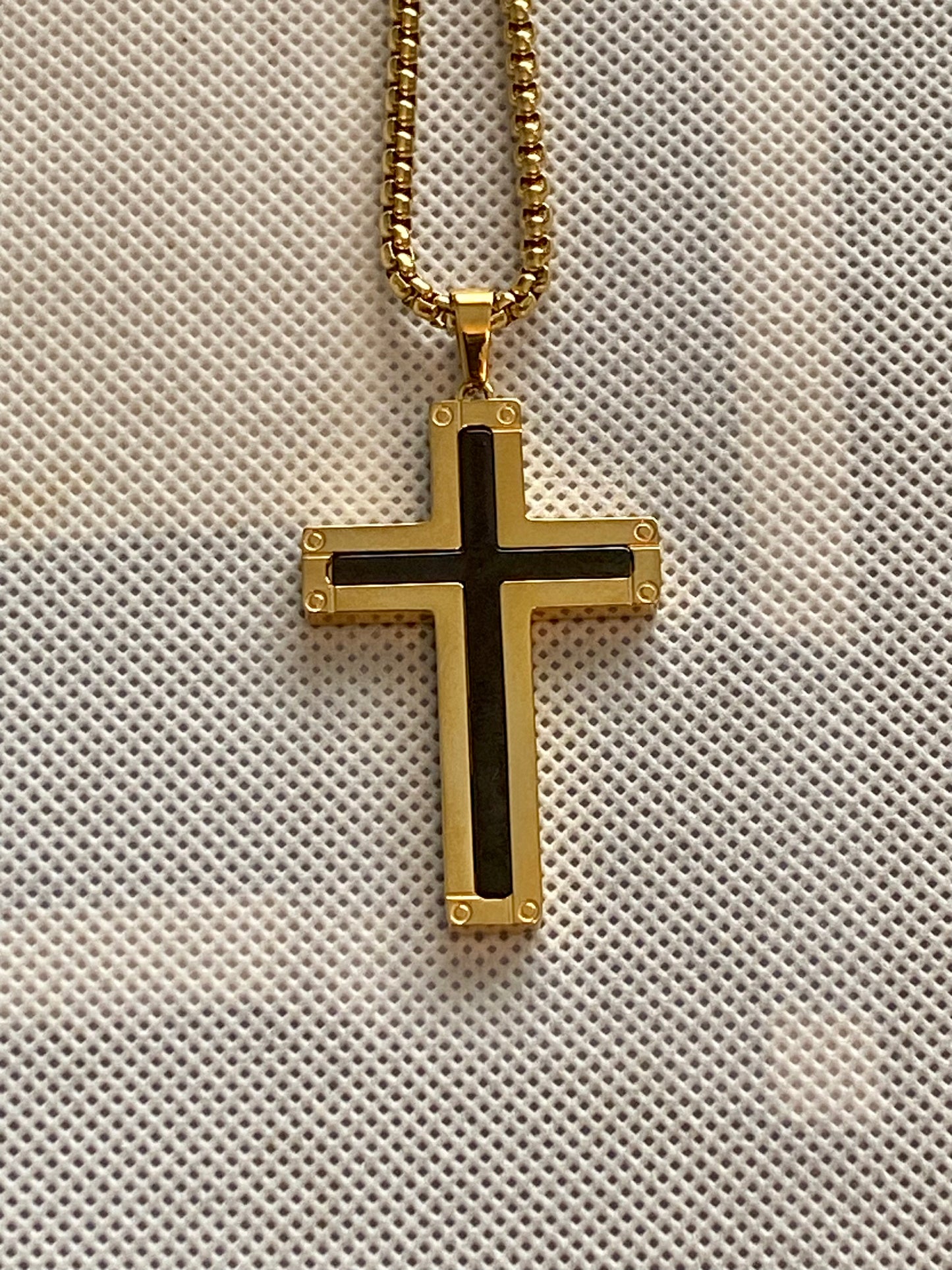 Cross Dangle Necklace!