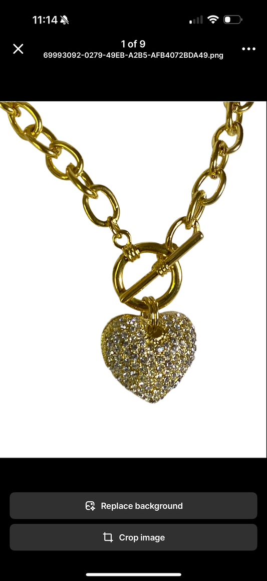 Ladies Heart Pendant Necklace!