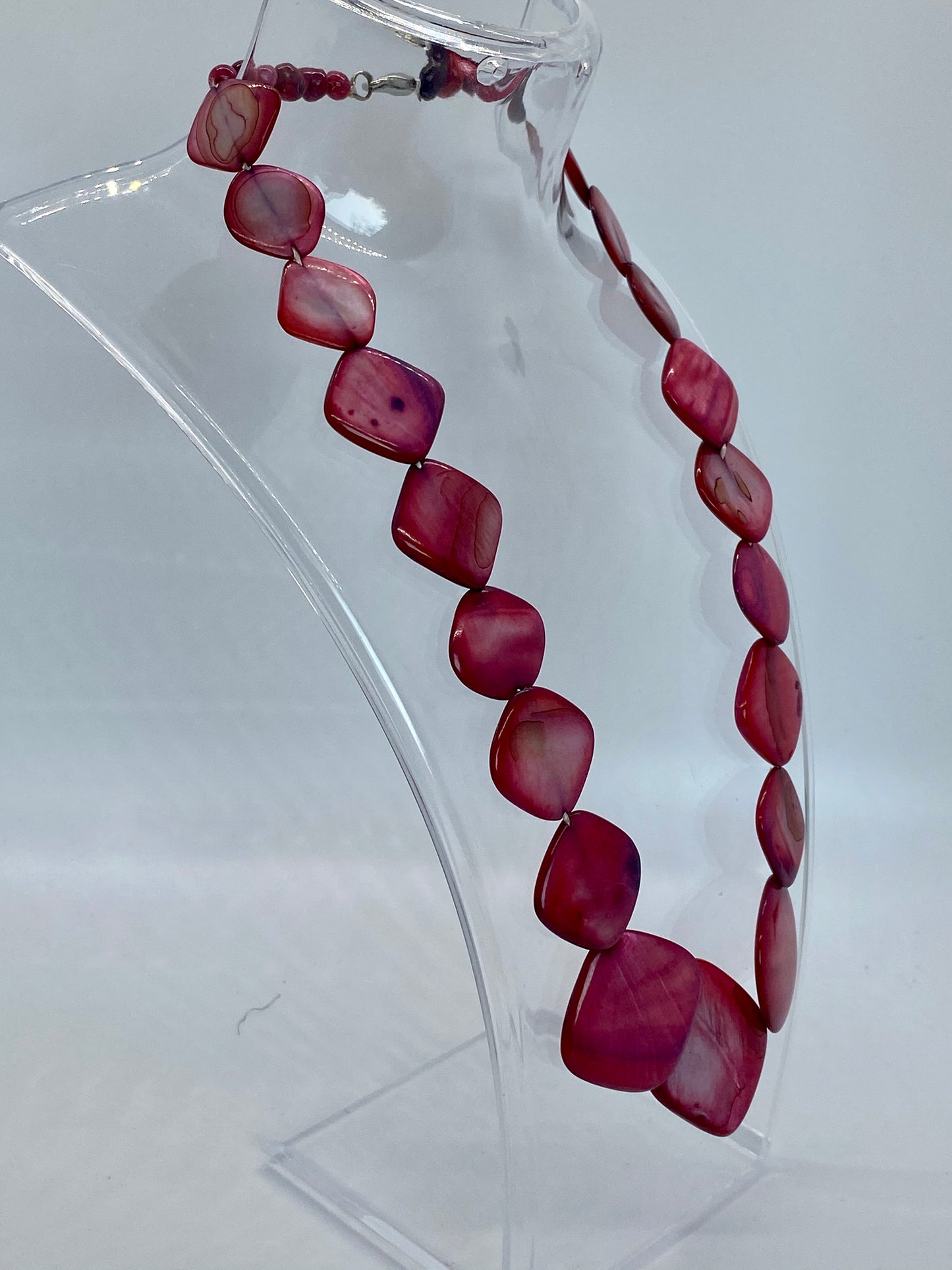 Rose Pearl Necklace!