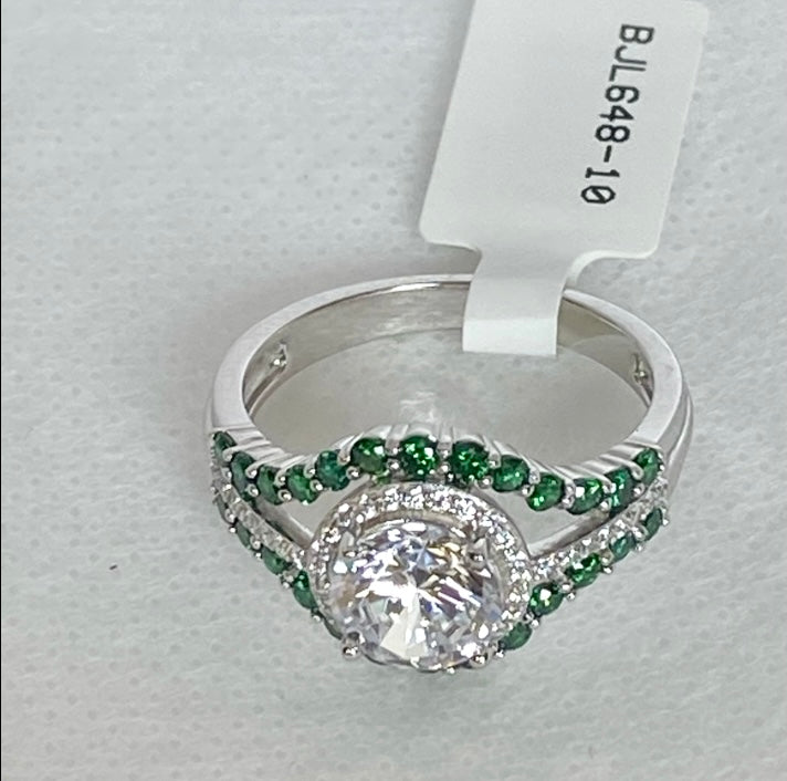 Ladies Gemstone Ring! 10