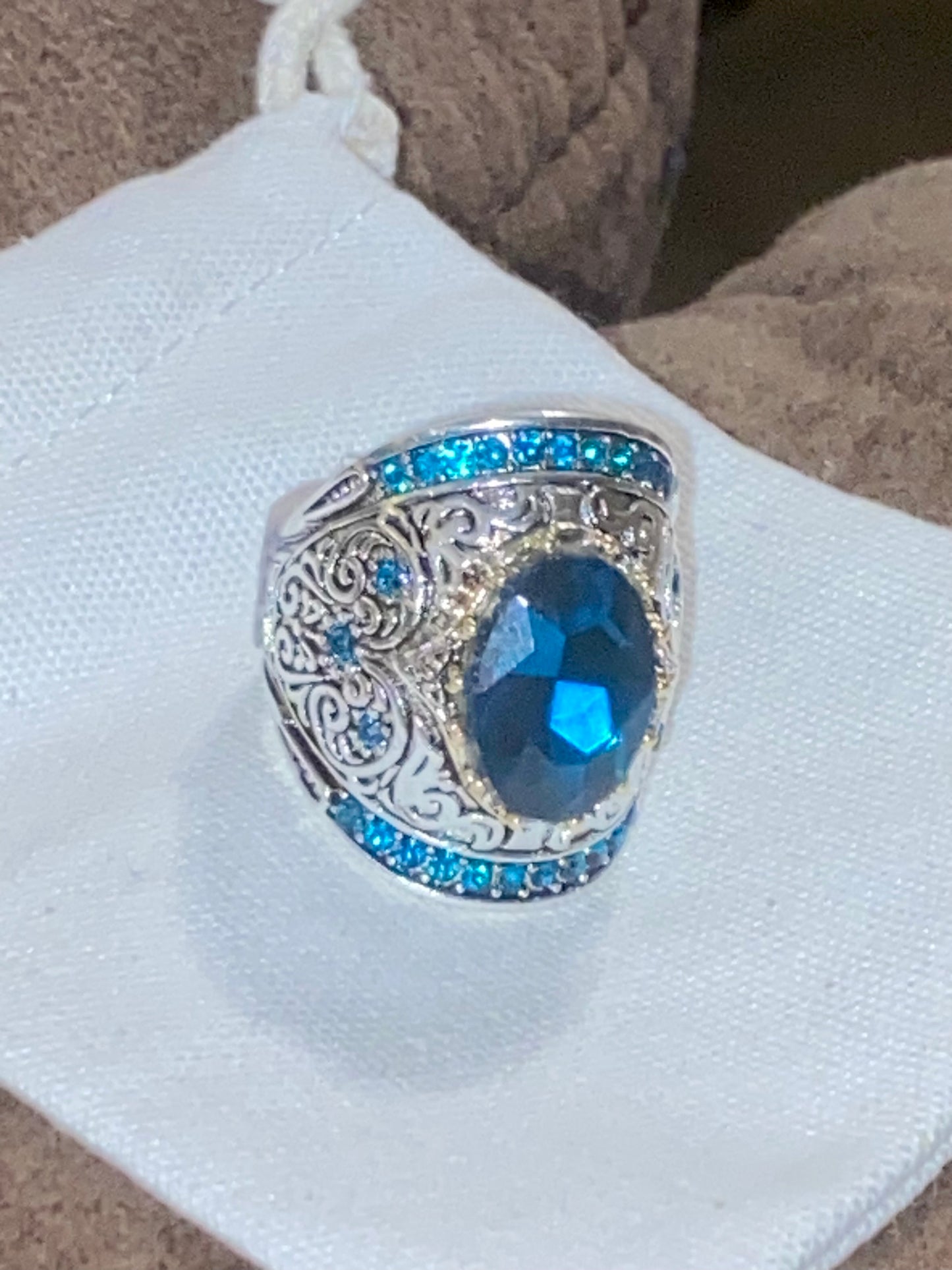 Mosaic Style Ring! 8