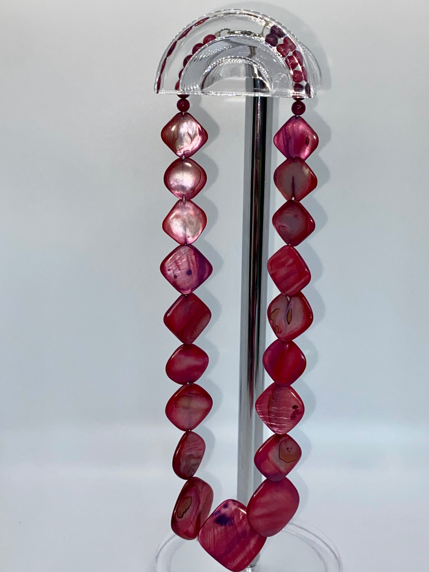 Rose Pearl Necklace!