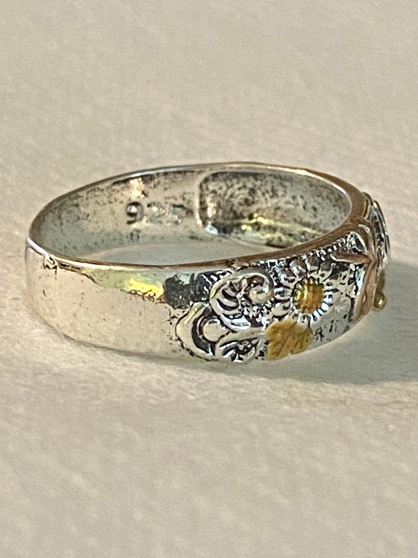 Vintage Statement Ring! 8