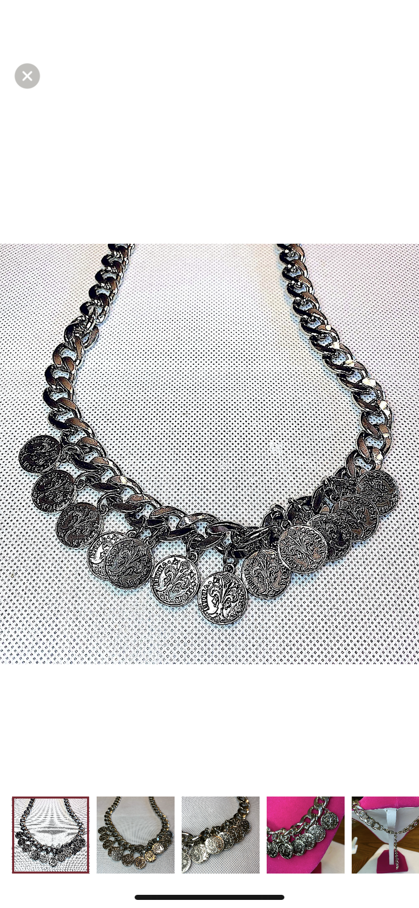 Silver Plated Pendant Necklace!