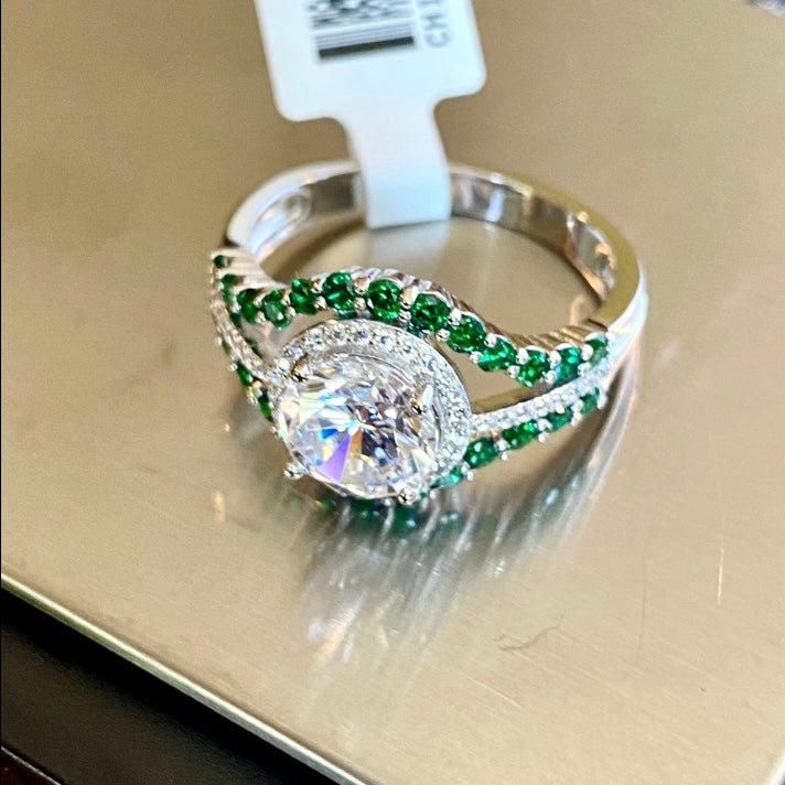 Ladies Gemstone Ring! 10