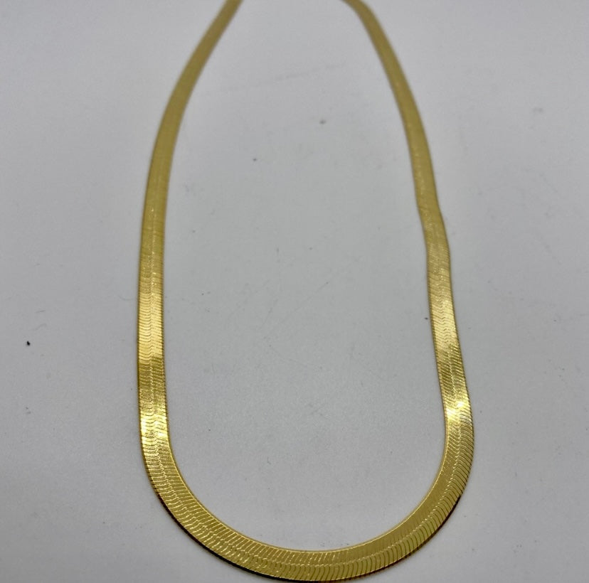 Darya Herringbone Chain Necklace! 18”