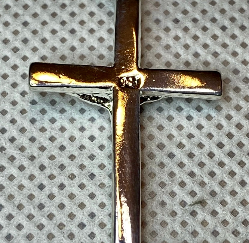 White-Gold Plated Cross Pendant Necklace!