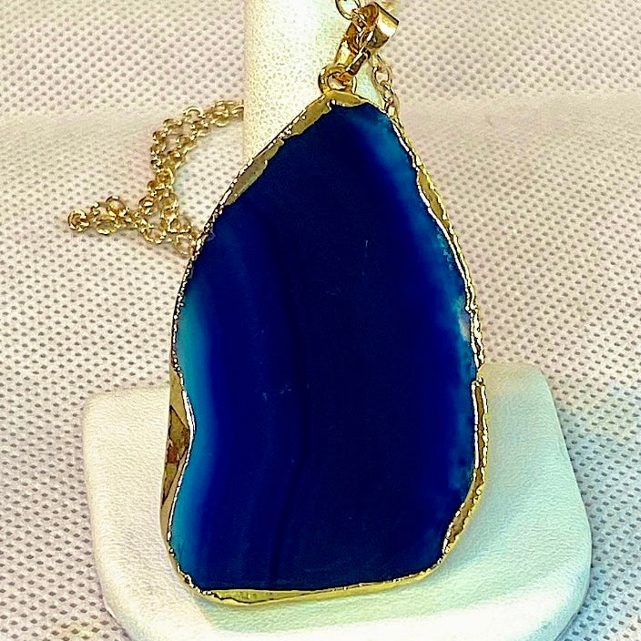 Blue Agate Gemstone Necklace!